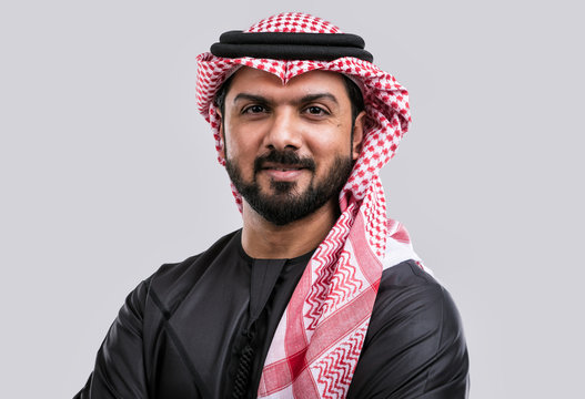 عميل